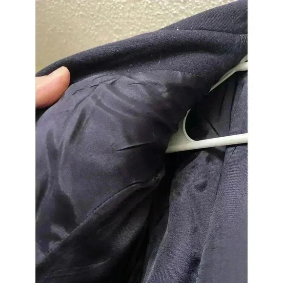 Sag Harbor Size 10 Navy Wool Blazer Single Breasted Metal Crest Button Classic - Picture 12 of 12